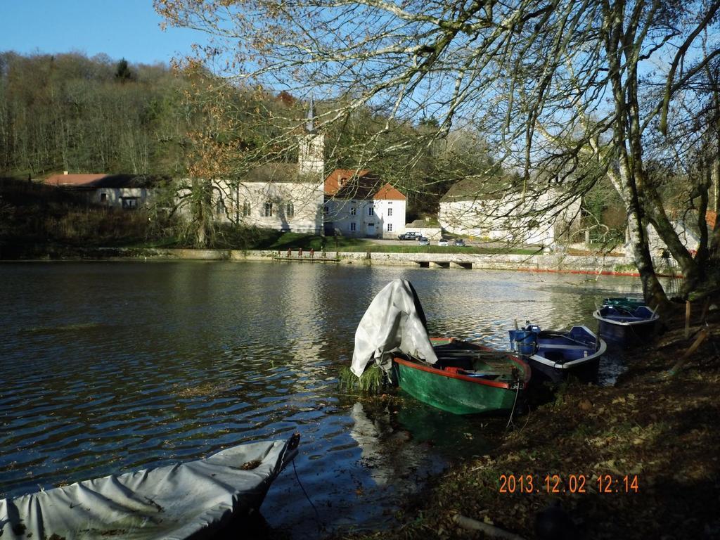 Écot-la Combe Gentilhommiere Eaux Bleues Bed & Breakfast エクステリア 写真
