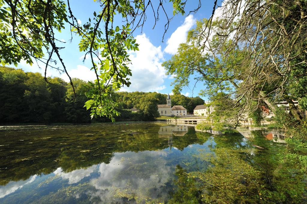 Écot-la Combe Gentilhommiere Eaux Bleues Bed & Breakfast エクステリア 写真