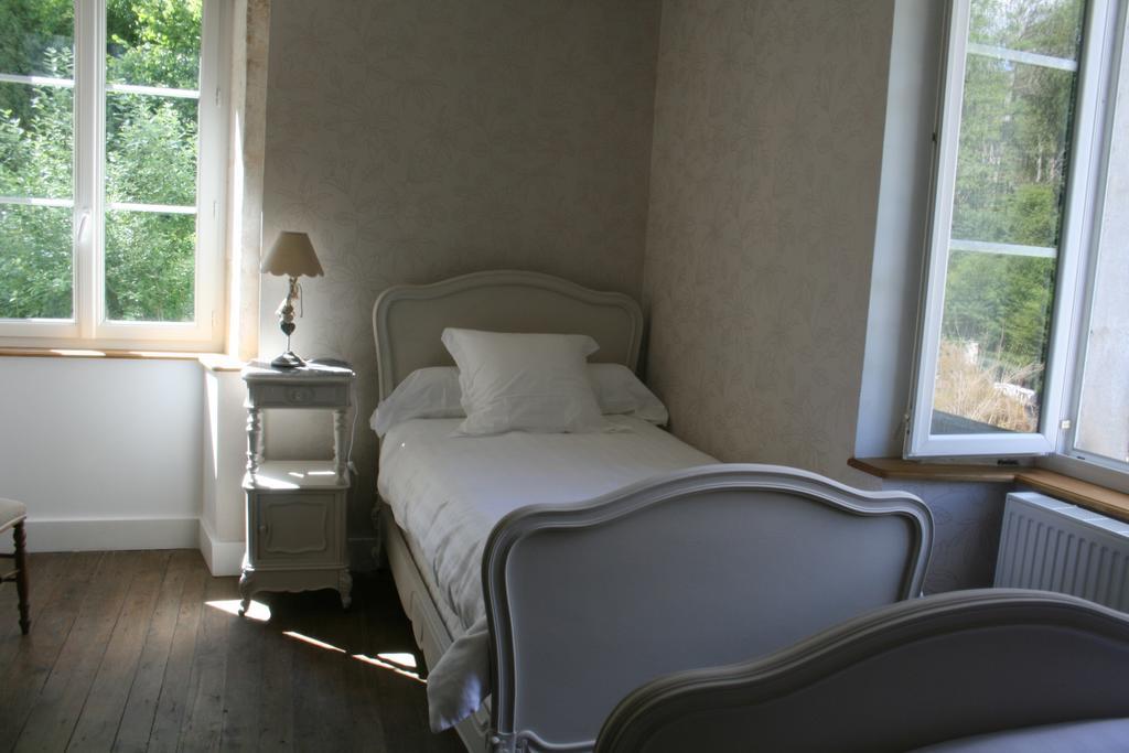 Écot-la Combe Gentilhommiere Eaux Bleues Bed & Breakfast 部屋 写真