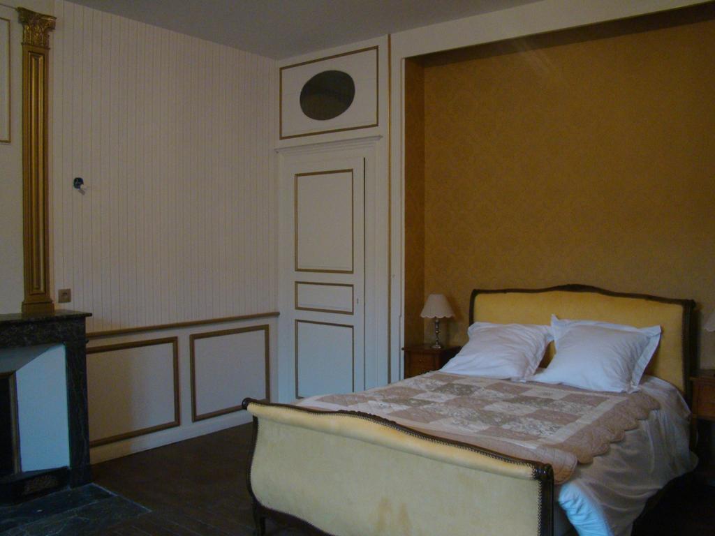 Écot-la Combe Gentilhommiere Eaux Bleues Bed & Breakfast エクステリア 写真